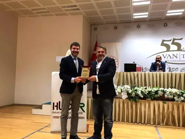 HUDER, Van'ın imar sorunlarını masaya yatırdı HUDER, Van'ın imar sorunlarını masaya yatırdı