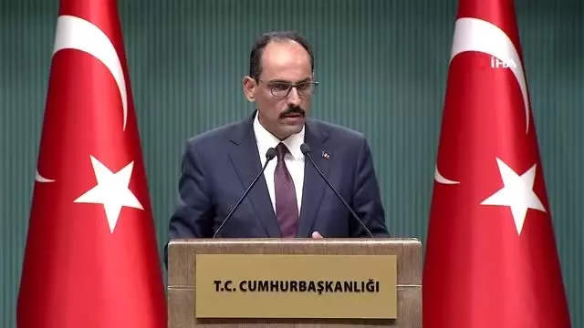İbrahim Kalın: ' (Bülent Arınç) 'Bir faciadır' dediğinizde 15 Temmuz darbe girişimi faciasını adeta... İbrahim Kalın: ' (Bülent Arınç) 'Bir faciadır' dediğinizde 15 Temmuz darbe girişimi faciasını adeta...