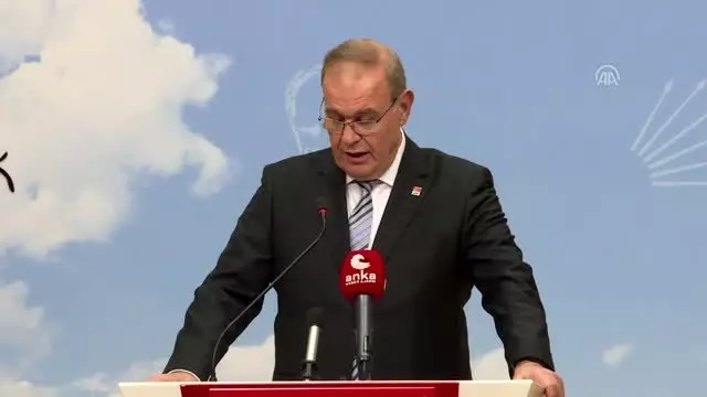 Öztrak: 'Trump, mektup göndermeye cüret edebildi' Öztrak: 'Trump, mektup göndermeye cüret edebildi'