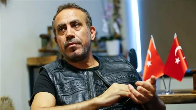 Şarkıcı Haluk Levent'in annesi hayatını kaybetti Şarkıcı Haluk Levent'in annesi hayatını kaybetti