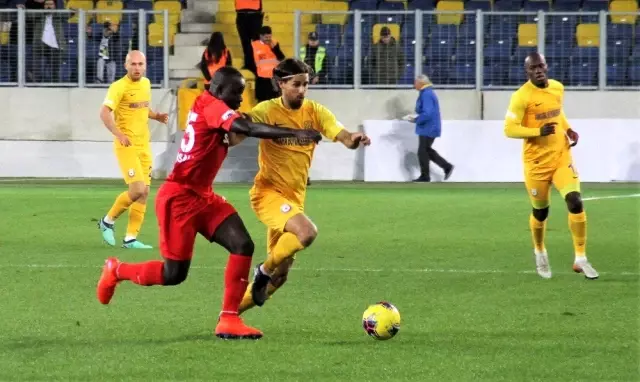Süper Lig: MKE Ankaragücü: 0 - Gaziantep FK.: 1 (İlk yarı) Süper Lig: MKE Ankaragücü: 0 - Gaziantep FK.: 1 (İlk yarı)