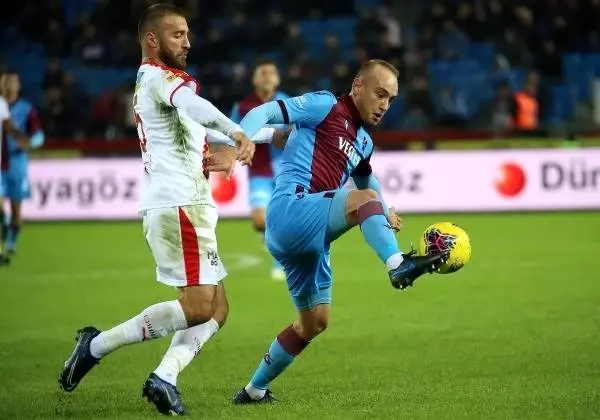 Trabzonspor'un belini sakatlıklar büktü Trabzonspor'un belini sakatlıklar büktü