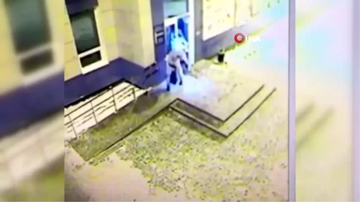 ATM hırsızları AVM'yi havaya uçurdu