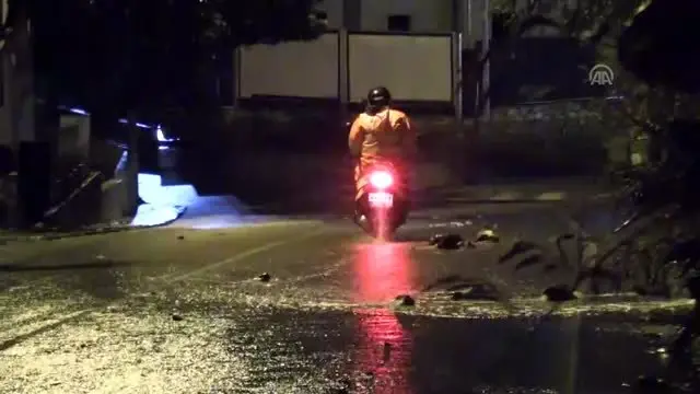 Bodrum'da sağanak etkili oldu Bodrum'da sağanak etkili oldu