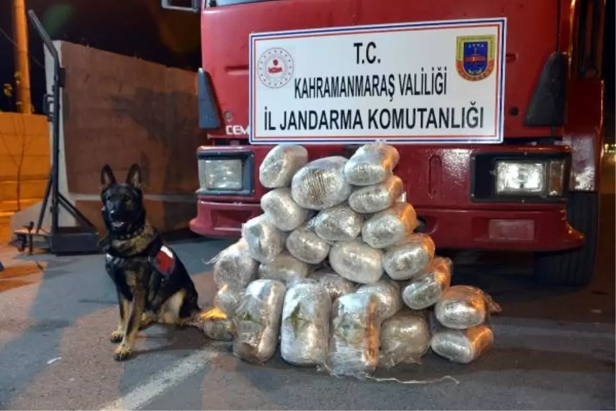 Çekicide 47 kilo 'esrar' ele geçirildi