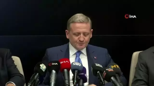 Göksel Gümüşdağ: '18 kulüp olarak ortak deklerasyonu UEFA'ya yollayacağız' Göksel Gümüşdağ: '18 kulüp olarak ortak deklerasyonu UEFA'ya yollayacağız'