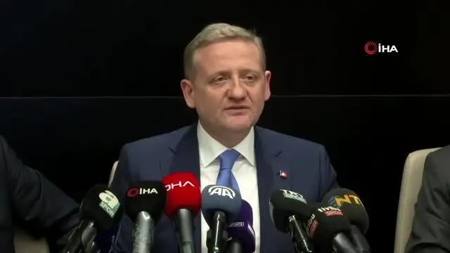 Göksel Gümüşdağ: '18 kulüp olarak ortak deklerasyonu UEFA'ya yollayacağız' Göksel Gümüşdağ: '18 kulüp olarak ortak deklerasyonu UEFA'ya yollayacağız'