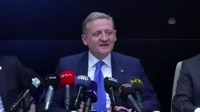 Kulüpler Birliği Vakfı olağanüstü genel kurulu - Göksel Gümüşdağ Kulüpler Birliği Vakfı olağanüstü genel kurulu - Göksel Gümüşdağ