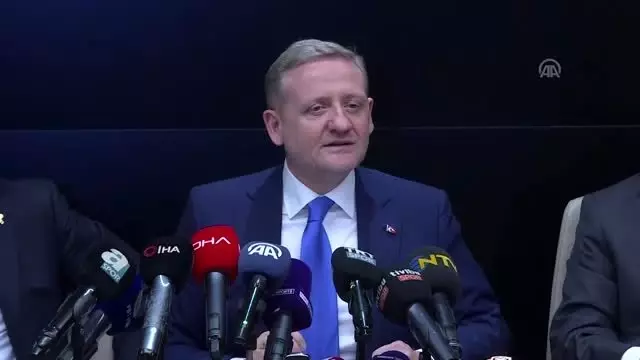 Kulüpler Birliği Vakfı olağanüstü genel kurulu - Göksel Gümüşdağ Kulüpler Birliği Vakfı olağanüstü genel kurulu - Göksel Gümüşdağ