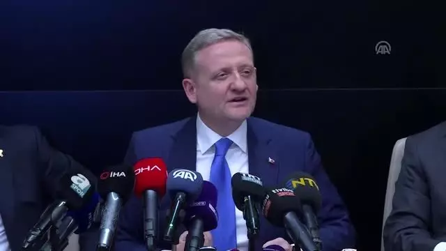 Kulüpler Birliği Vakfı olağanüstü genel kurulu - Göksel Gümüşdağ Kulüpler Birliği Vakfı olağanüstü genel kurulu - Göksel Gümüşdağ