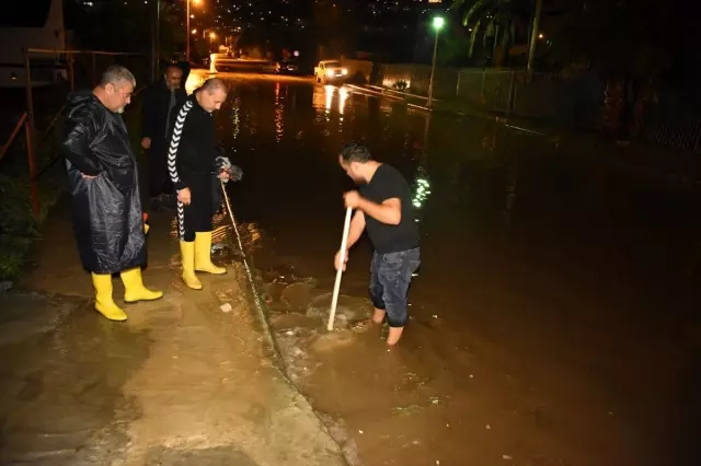 Muğla'da sağanak etkili oldu Muğla'da sağanak etkili oldu
