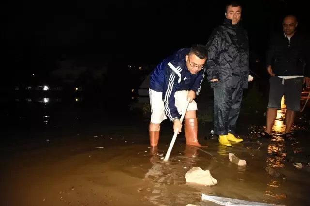 Muğla'da sağanak etkili oldu Muğla'da sağanak etkili oldu