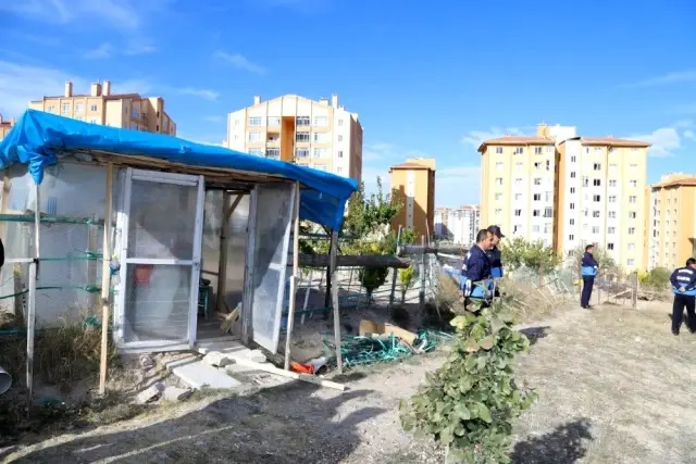 Nevşehir'de çevreyi tehdit eden kaçak yapılarak müsaade edilmiyor