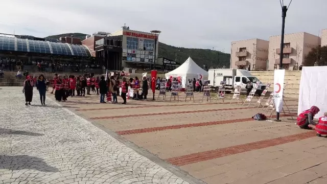 Rektör Bilgiç ve ekibi 7,2'lik deprem anını yaşadı