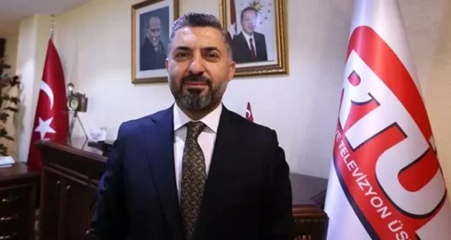 RTÜK Başkanı Ebubekir Şahin'in, TÜRKSAT Yönetim Kurulu üyeliğinden istifa ettiği iddia edildi RTÜK Başkanı Ebubekir Şahin'in, TÜRKSAT Yönetim Kurulu üyeliğinden istifa ettiği iddia edildi