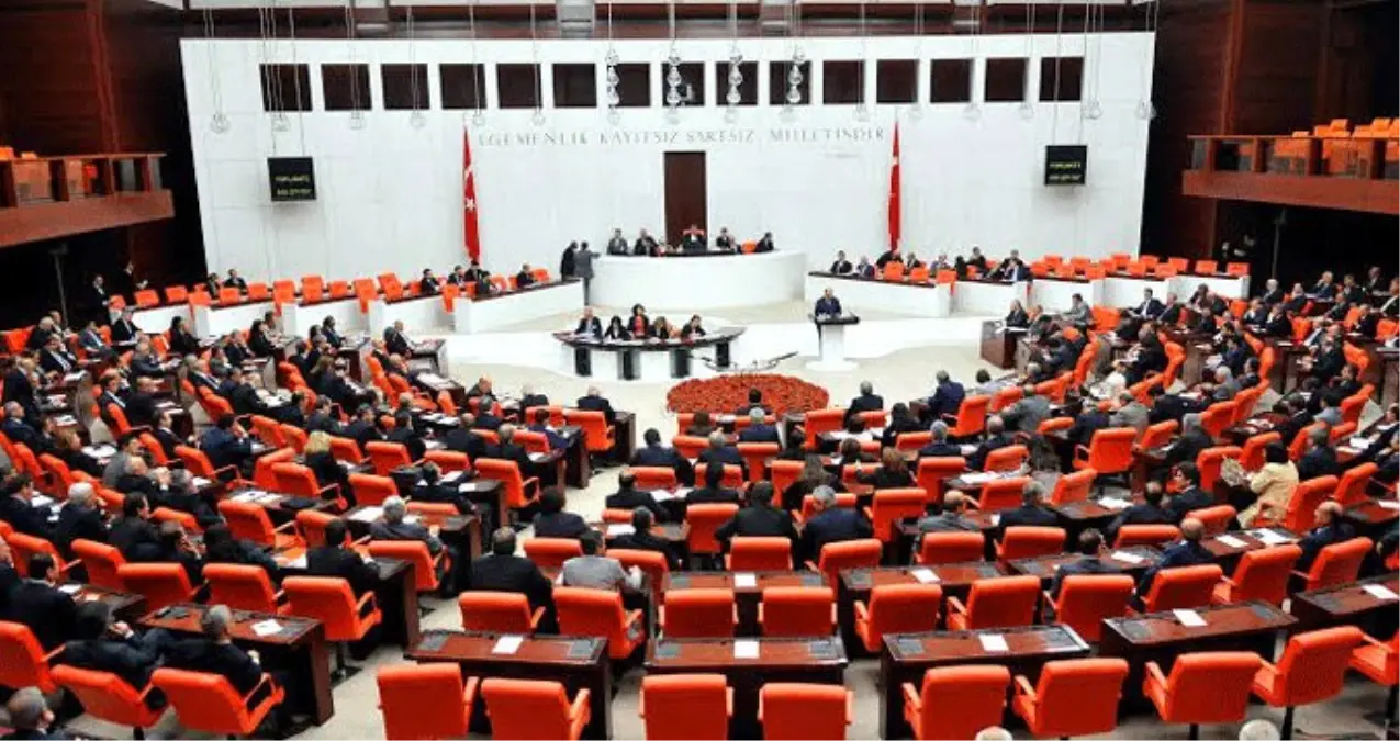 TBMM'de gergin dakikalar! AK Parti ile CHP arasında 'dangalak' tartışması