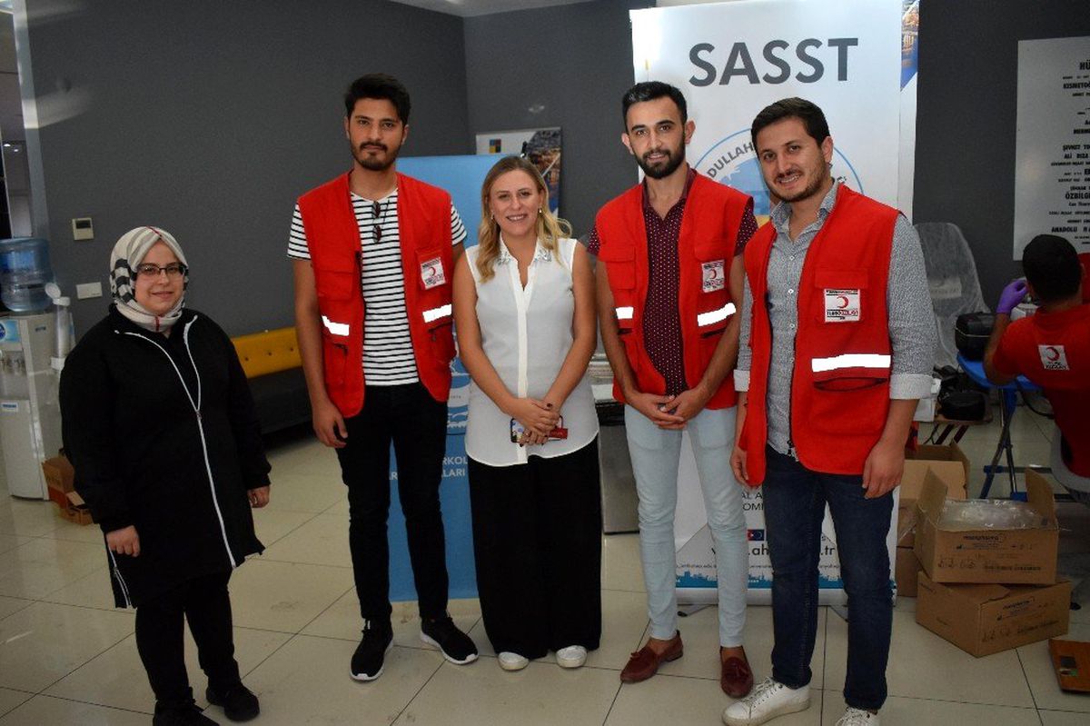 Alanya HEP Üniversitesi'nden kan ve kök hücre bağışı