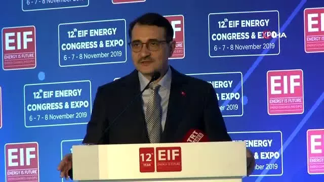 Bakan Dönmez'den Soma'daki maden işçilerine müjde Bakan Dönmez'den Soma'daki maden işçilerine müjde