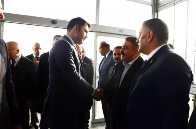 Bakan Kurum'dan marketler mevkiine dönüşüm projesi müjdesi Bakan Kurum'dan marketler mevkiine dönüşüm projesi müjdesi