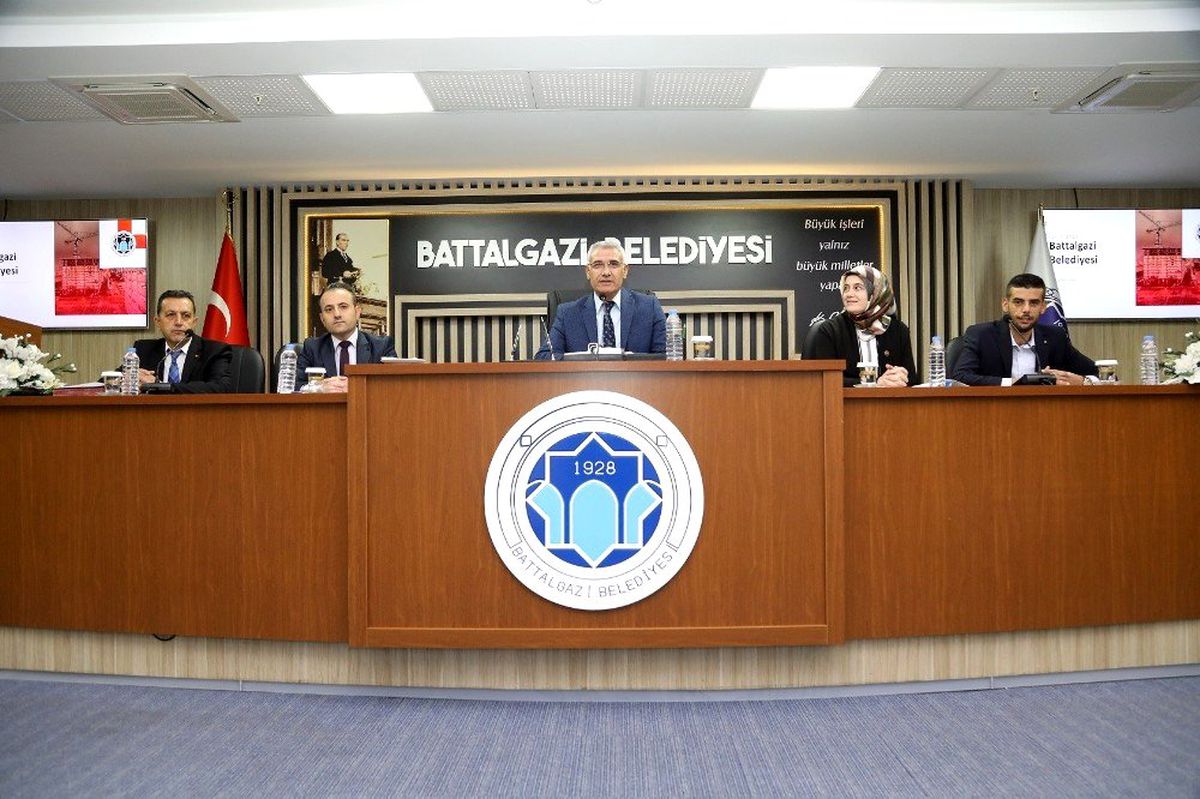 Battalgazi Belediyesi meclisi kasım ayı ilk toplantısını gerçekleştirdi