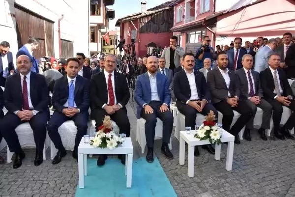 Bilal Erdoğan: Bizim bağımsız gençlere ihtiyacımız var Bilal Erdoğan: Bizim bağımsız gençlere ihtiyacımız var