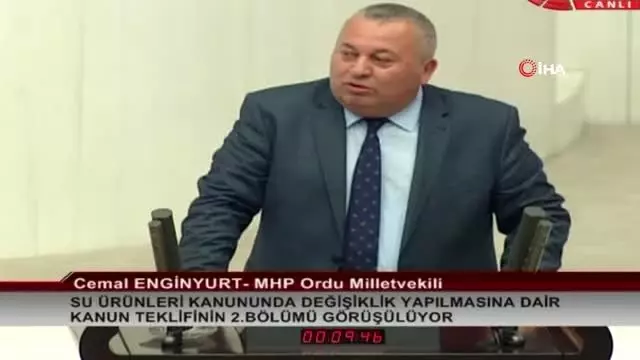 Bülent Arınç'a meclis kürsüsünden büyük tepki Bülent Arınç'a meclis kürsüsünden büyük tepki