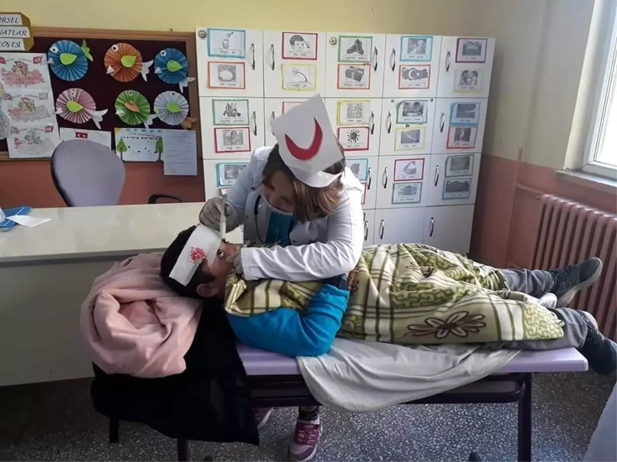 Daday'da öğrenciler, Kızılayı canlandırdı