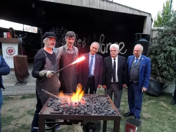Demir sanat eserine dönüşecek Demir sanat eserine dönüşecek