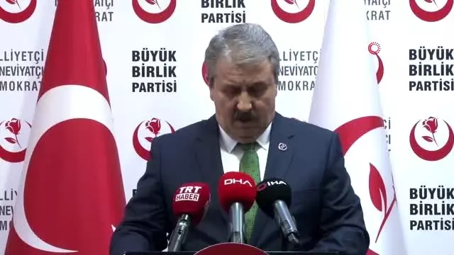 Destici'den Kılıçdaroğlu ve İmamoğlu'na tepki: 'HDP, PKK'nın partisi midir değil midir?' Destici'den Kılıçdaroğlu ve İmamoğlu'na tepki: 'HDP, PKK'nın partisi midir değil midir?'