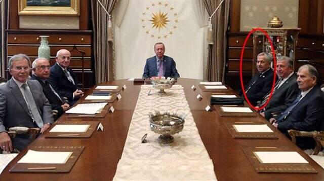 Erdoğan'ın yanındaki yerini kaybeden Arınç'tan yeni açıklama: Sigortayı attırmamak lazım