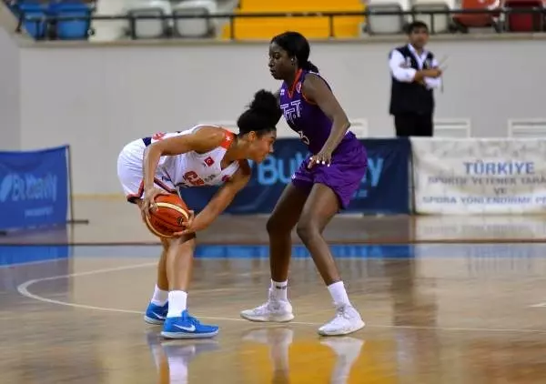 Gelecek Koleji Çukurova Basketbol - TTT Riga: 60-55 Gelecek Koleji Çukurova Basketbol - TTT Riga: 60-55