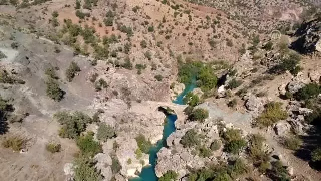 Göksu'nun Toroslardaki gerdanlığı: Salavat ve Cırlavık köprüleri Göksu'nun Toroslardaki gerdanlığı: Salavat ve Cırlavık köprüleri