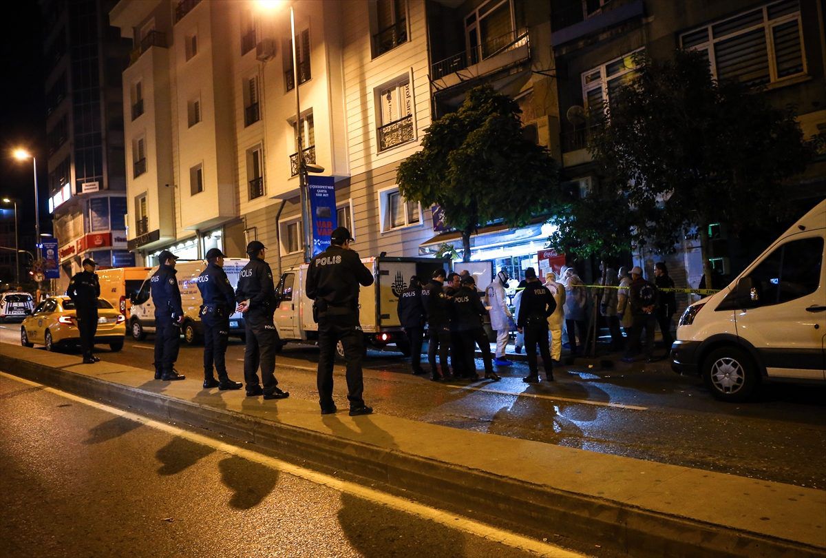 İstanbul'da 4 kardeş evlerinde ölü bulundu