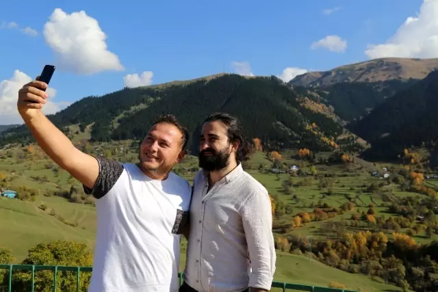 Sakin Şehir Şavşat'ta oteller bu yaz doldu taştı Sakin Şehir Şavşat'ta oteller bu yaz doldu taştı