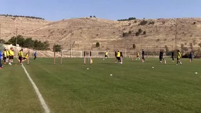 Sergen Yalçın: '(Halis Özkahya) Hakemin tavır ve davranışlarına şoke olduk' Sergen Yalçın: '(Halis Özkahya) Hakemin tavır ve davranışlarına şoke olduk'
