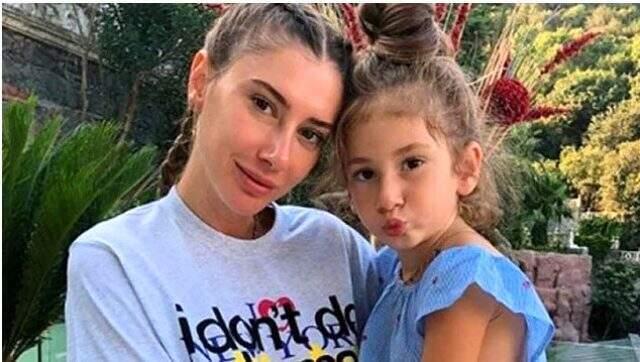 Şeyma Subaşı, story atmak uğruna kızının korkusunu hiçe saydı!