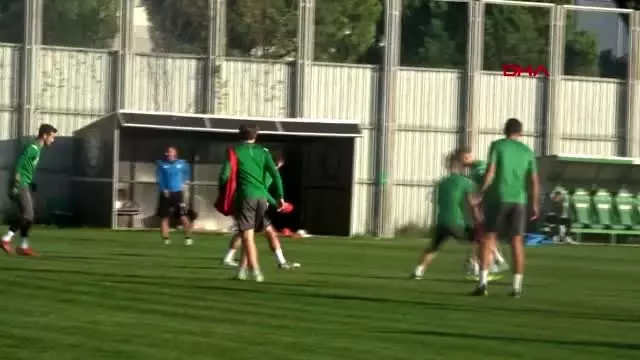 Spor bursaspor'da selçuk erdoğan ve anıl karaer soruları yanıtladı Spor bursaspor'da selçuk erdoğan ve anıl karaer soruları yanıtladı