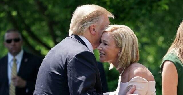 Trump, kişisel papazını Beyaz Saray'a aldırdı! ABD gündeminde olay oldu