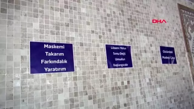 Üniversitelilerden lösemiye farkındalık etkinliği Üniversitelilerden lösemiye farkındalık etkinliği