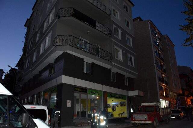 3 ay önce askerden gelen genç, kendisini iple asarak intihar etti