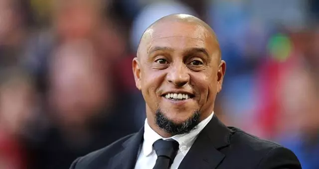 6-0'lık maç sonrası Roberto Carlos'tan Falcao sözleri: Büyük bir golcü 6-0'lık maç sonrası Roberto Carlos'tan Falcao sözleri: Büyük bir golcü