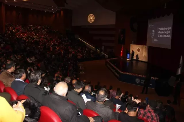AK Parti Genel Başkanvekili Kurtulmuş: 'Kötü komşu insanı ev sahibi yapar' AK Parti Genel Başkanvekili Kurtulmuş: 'Kötü komşu insanı ev sahibi yapar'