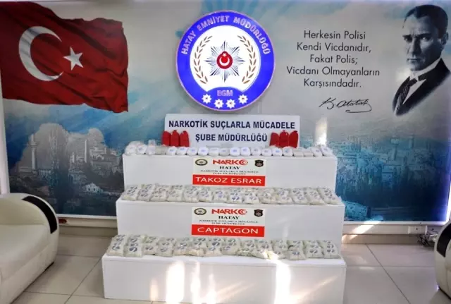 Asi Nehri'nden uyuşturucu çıktı Asi Nehri'nden uyuşturucu çıktı