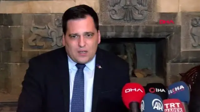 Avrupa parlamenteri zdechovsky: hdp önünde oturan ailelerin acısını hissettim Avrupa parlamenteri zdechovsky: hdp önünde oturan ailelerin acısını hissettim