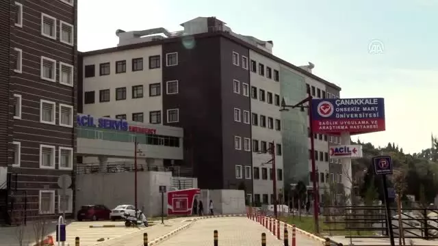 Bebeğin akciğerine kaçan badem 'acil' operasyonla çıkarıldı Bebeğin akciğerine kaçan badem 'acil' operasyonla çıkarıldı