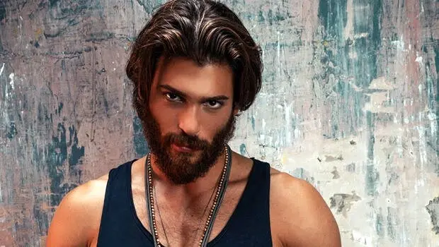 Can Yaman: Erkek gibi konuşan kadınlardan kaçarım!