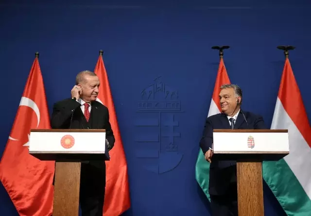 'DEAŞ'a karşı şu anda dünyada Türkiye'den çok daha güçlü tavır koyan ikinci bir ülke yoktur' 'DEAŞ'a karşı şu anda dünyada Türkiye'den çok daha güçlü tavır koyan ikinci bir ülke yoktur'