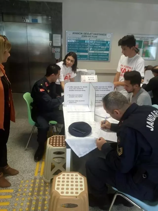 Jandarmadan kan bağışına destek Jandarmadan kan bağışına destek