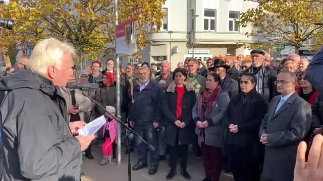 Almanya'da ırkçı cinayet kurbanı Mehmet Kubaşık'ın ismi bir meydana verildi