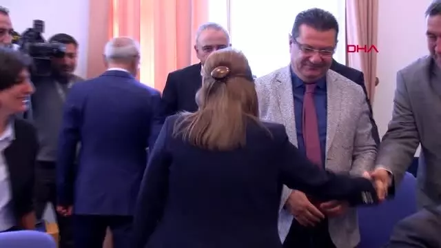 Ankara bakan pekcan: ihracatçılarımıza 3 milyar 754 milyon tl destek öngörüyoruz Ankara bakan pekcan: ihracatçılarımıza 3 milyar 754 milyon tl destek öngörüyoruz